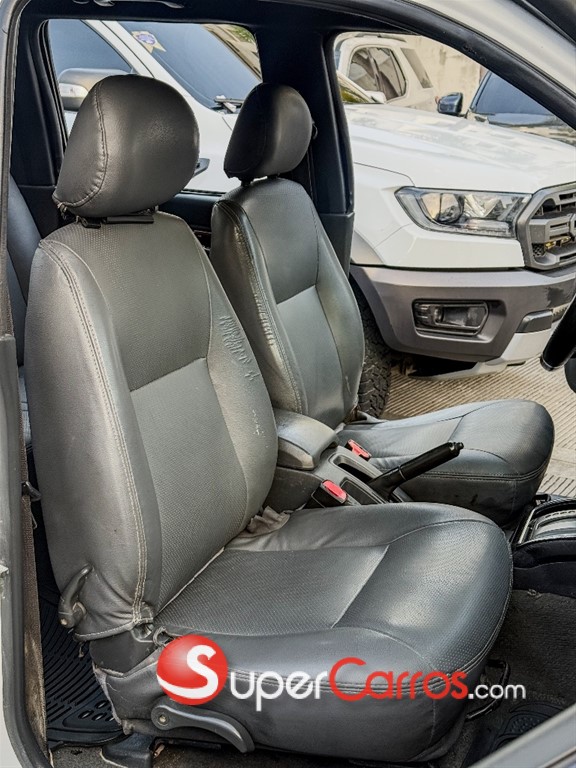 2011 Isuzu DMAX — foto 3 / 9