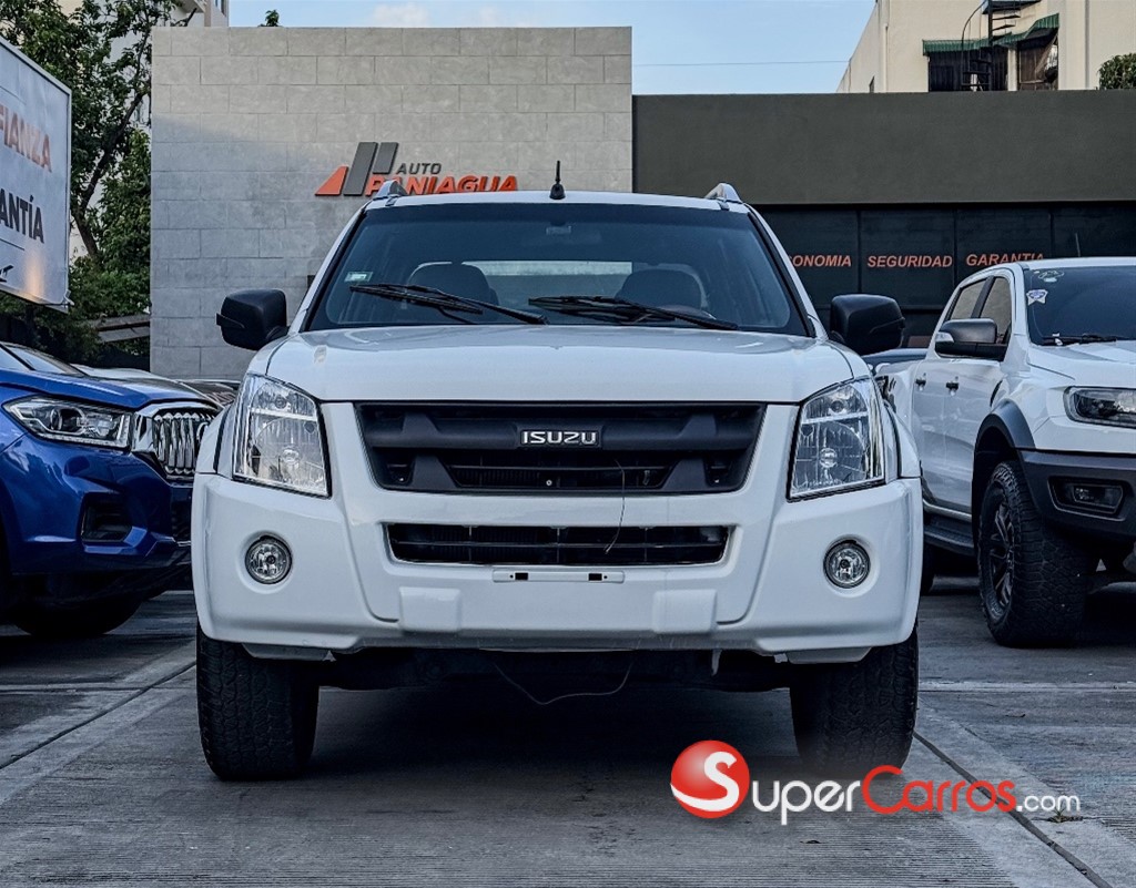2011 Isuzu DMAX — foto 7 / 9