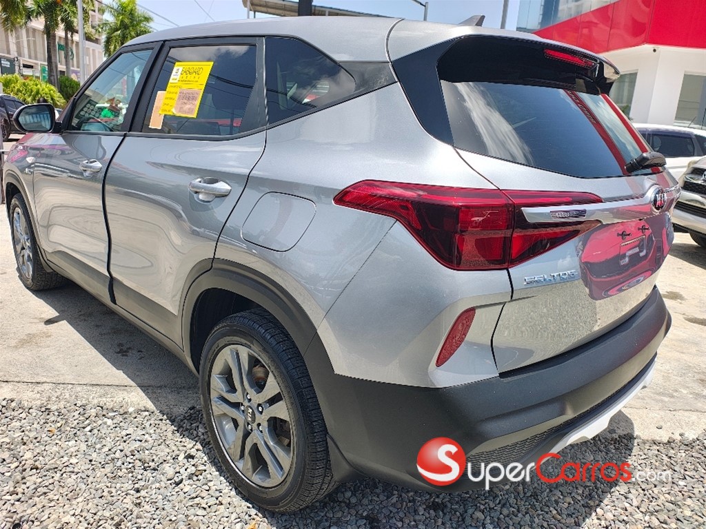 2021 Kia Seltos — foto 6 / 10