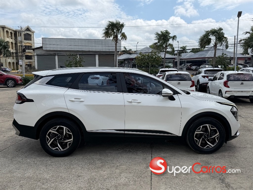2022 Kia Sportage — foto 8 / 10
