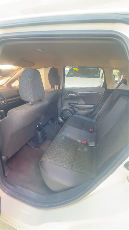 2016 Honda Fit — foto 10 / 11