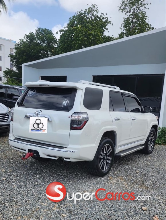 2014 Toyota 4 Runner Limited — foto 4 / 10