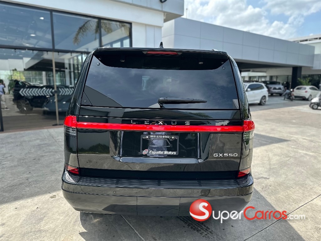 2026 Lexus GX 460 Luxury — foto 2 / 12