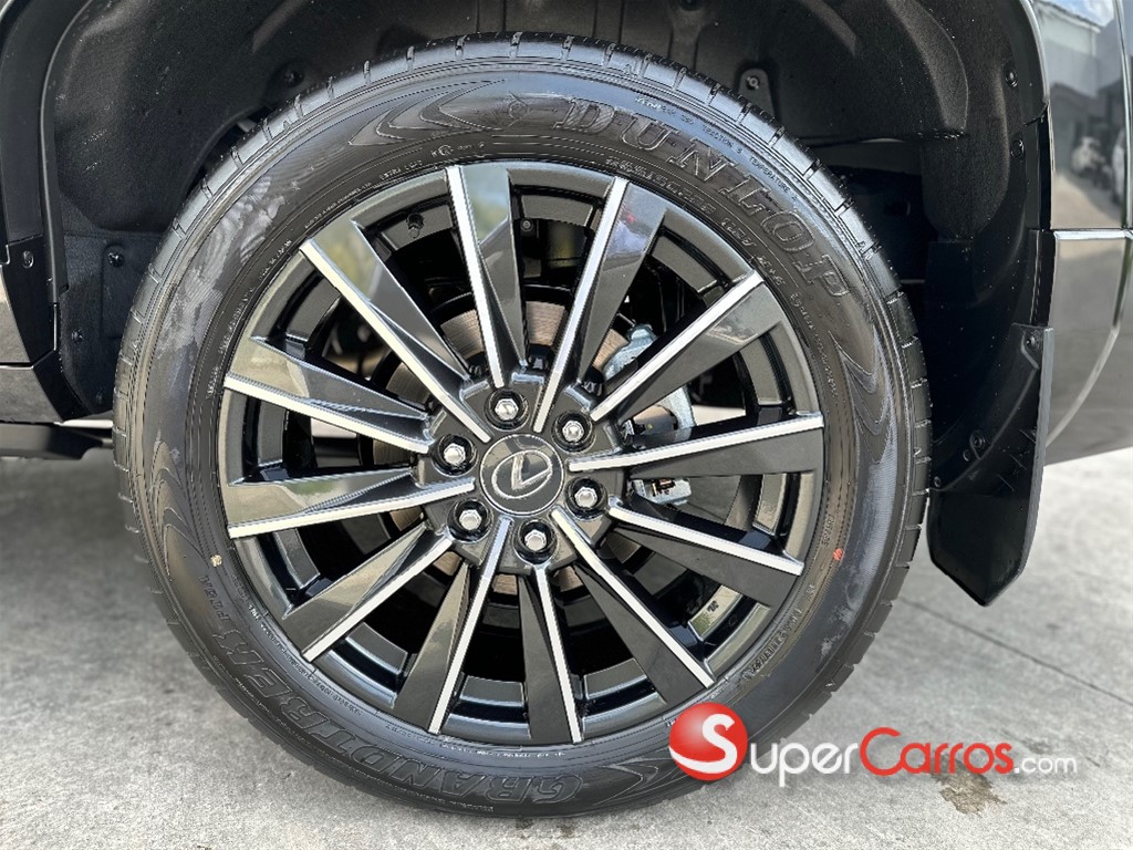 2026 Lexus GX 460 Luxury — foto 11 / 12
