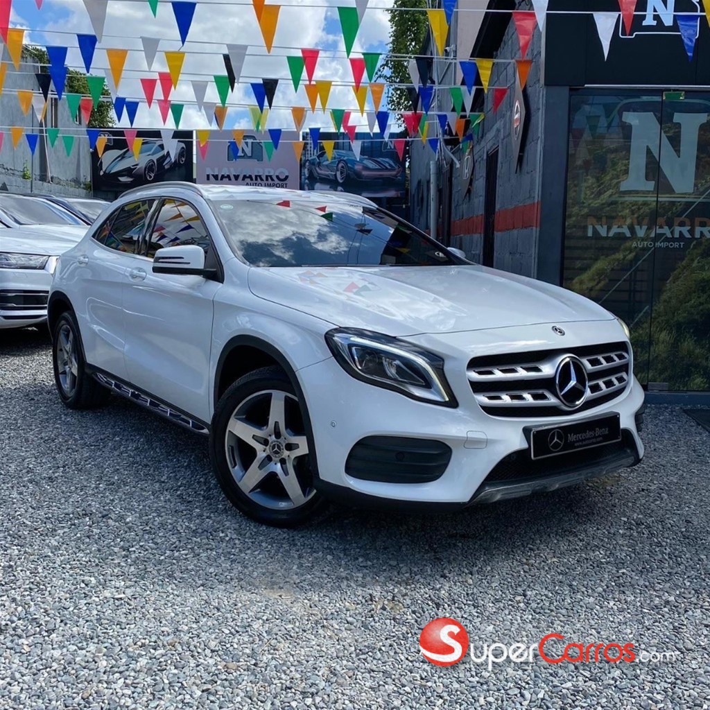 2019 Mercedes-Benz Clase GLA 180 Sport — foto 2 / 12