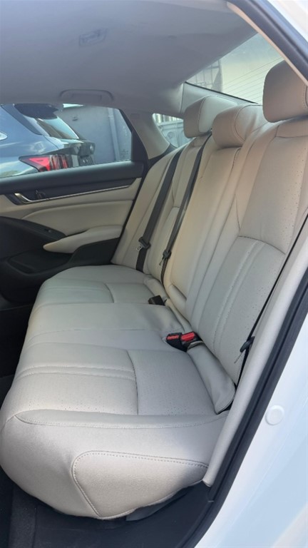 2020 Honda Accord EX — foto 4 / 10