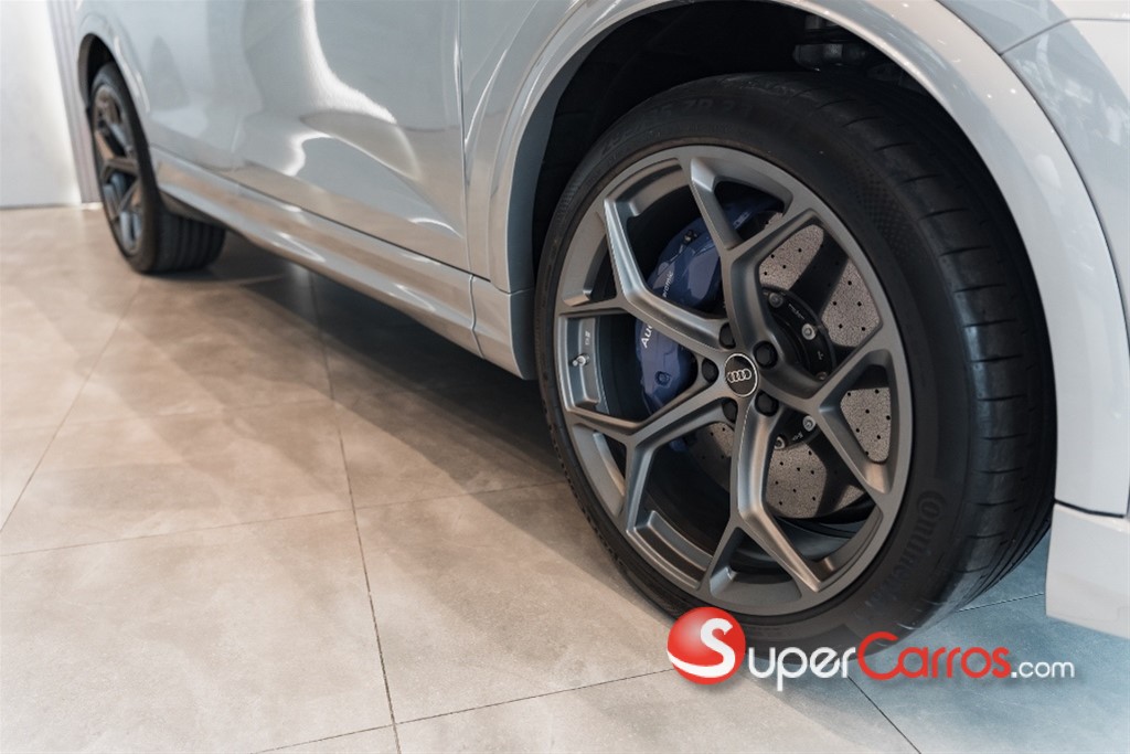 2026 Audi RS Q8 — foto 4 / 12