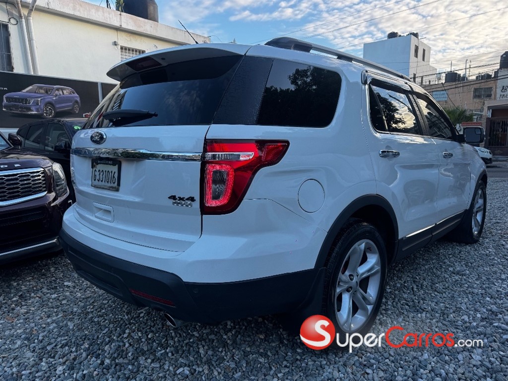 2015 Ford Explorer Limited — foto 5 / 10