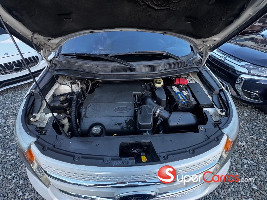 2015 Ford Explorer Limited — foto 10 / 10