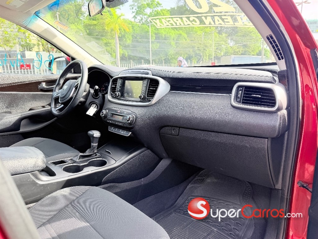 2020 Kia Sorento LX — foto 12 / 12