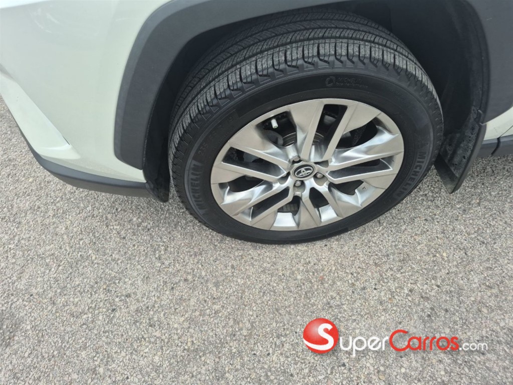 2021 Toyota RAV4 XLE Premium — foto 7 / 12