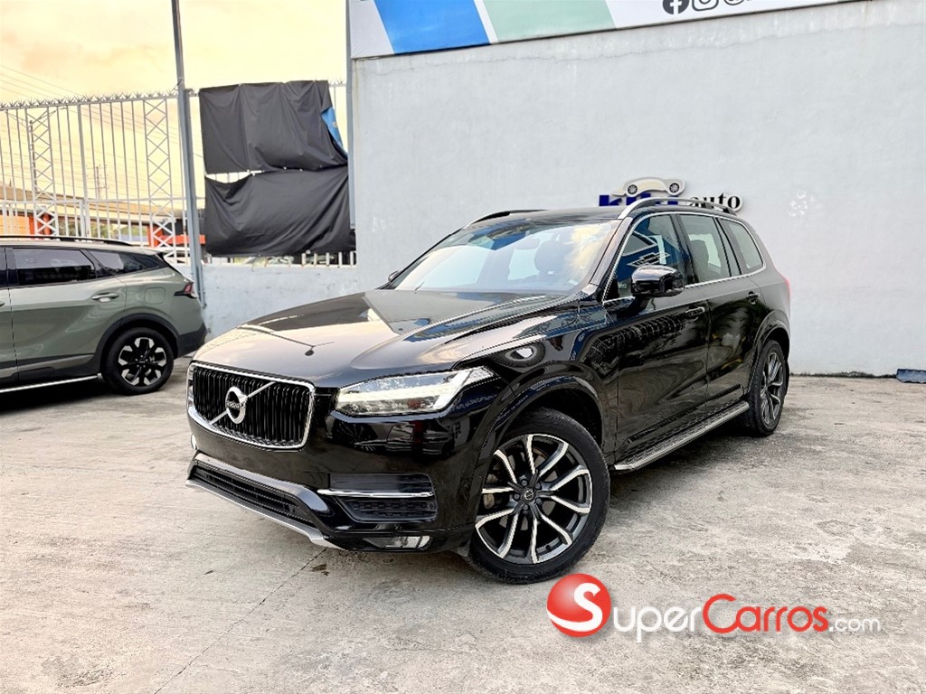 2018 Volvo XC90 Momentum T5