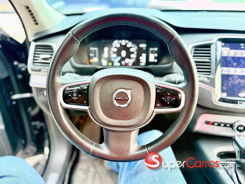 2018 Volvo XC90 Momentum T5 — foto 9 / 12
