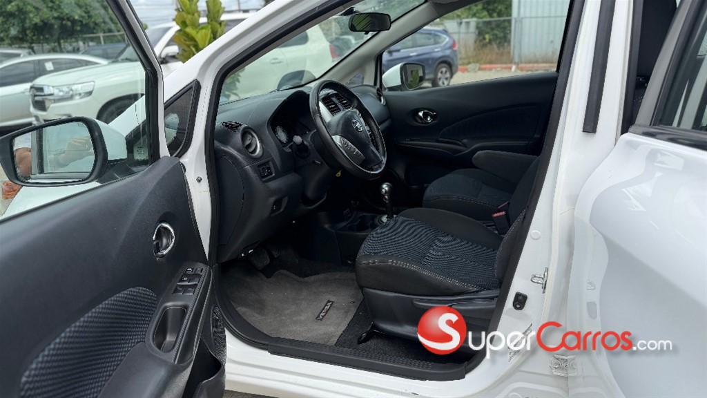 2017 Nissan Versa Note SV — foto 4 / 7