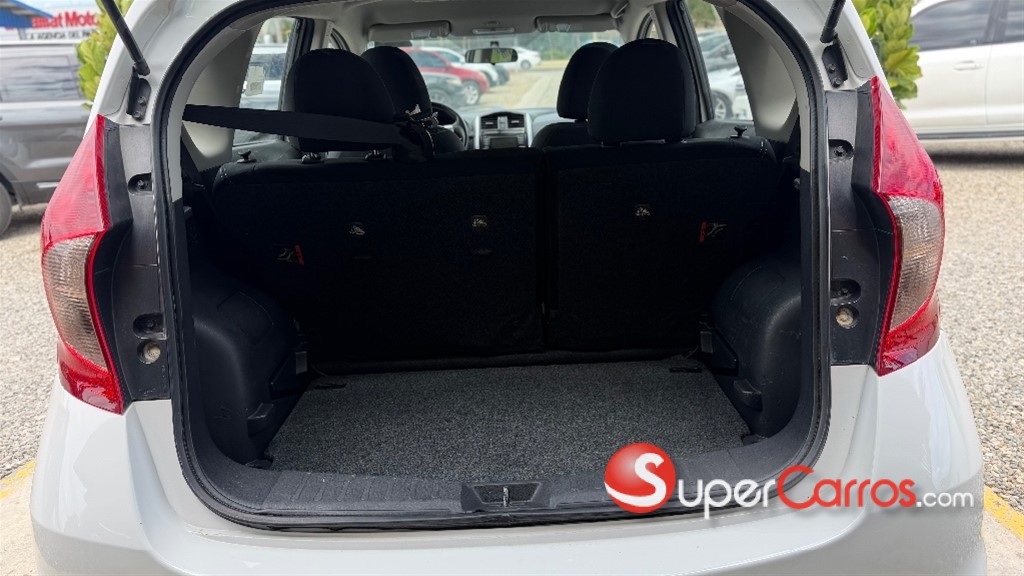 2017 Nissan Versa Note SV — foto 6 / 7