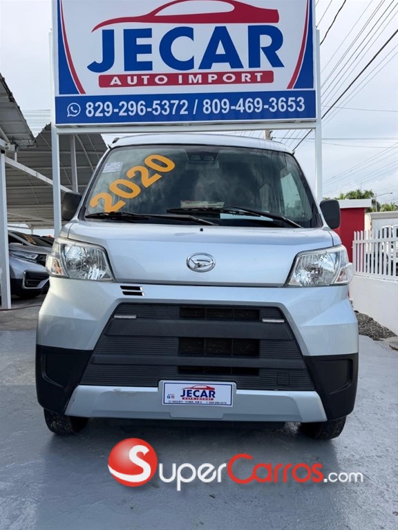 2020 Daihatsu Hijet — foto 2 / 8