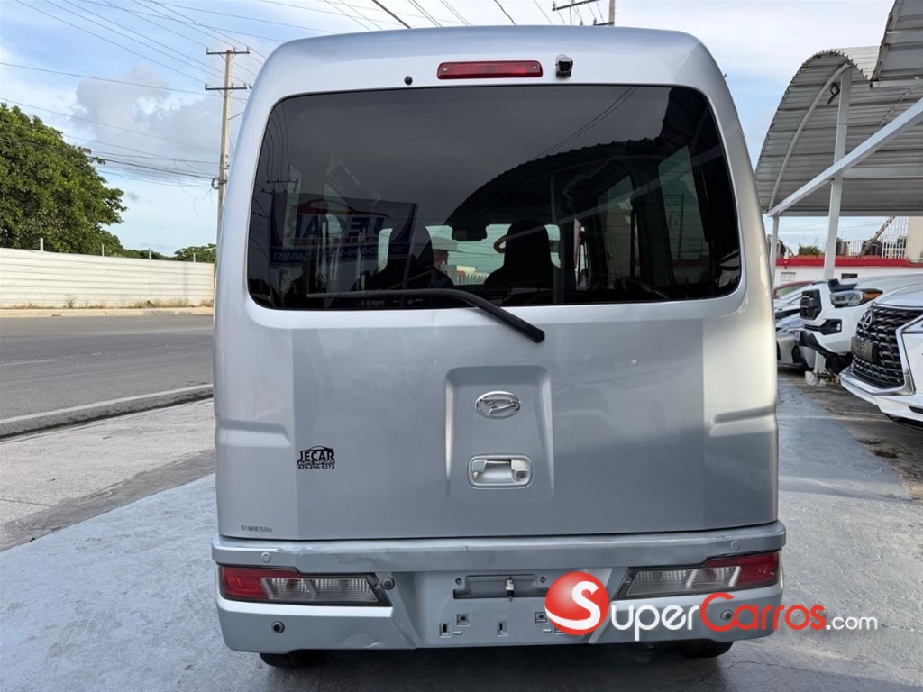 2020 Daihatsu Hijet — foto 5 / 8