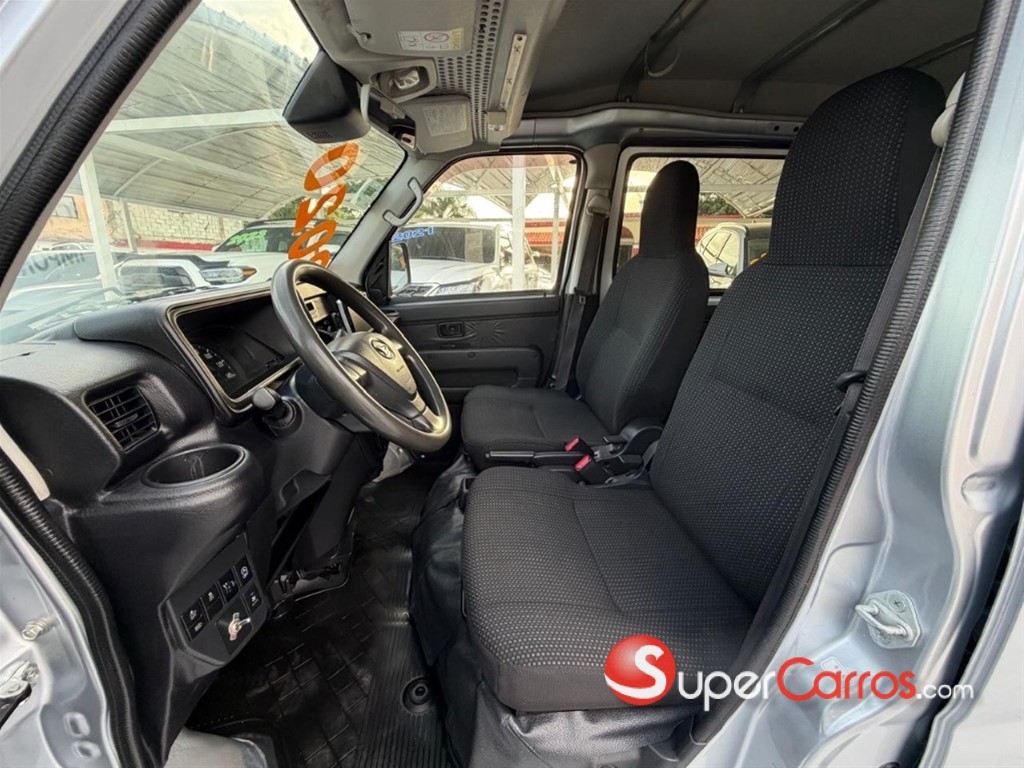 2020 Daihatsu Hijet — foto 6 / 8