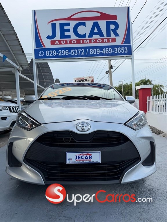 2020 Toyota Yaris — foto 3 / 10