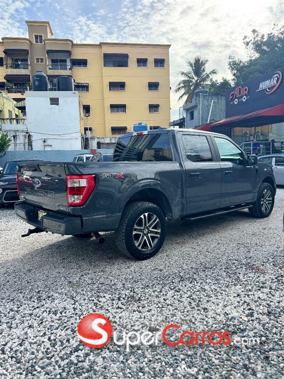 2021 Ford F 150 STX — foto 5 / 10