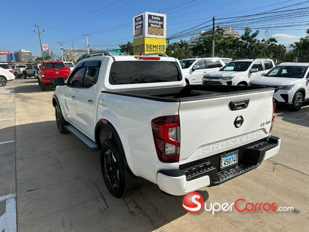 2023 Nissan Frontier LE — foto 3 / 12
