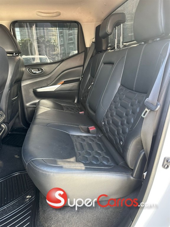 2023 Nissan Frontier LE — foto 5 / 12