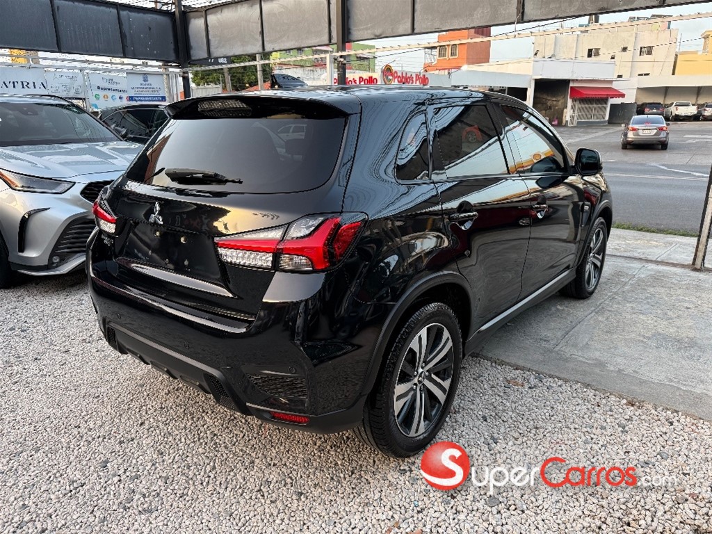 2021 Mitsubishi Motors Outlander Sport — foto 6 / 12