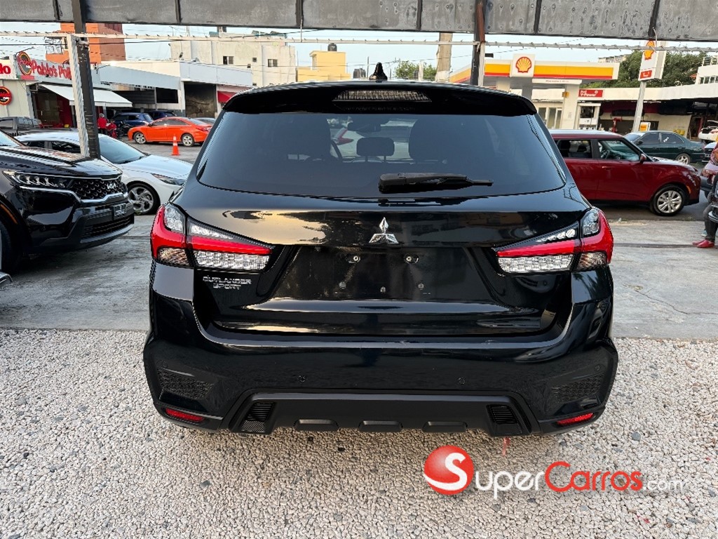 2021 Mitsubishi Motors Outlander Sport — foto 7 / 12