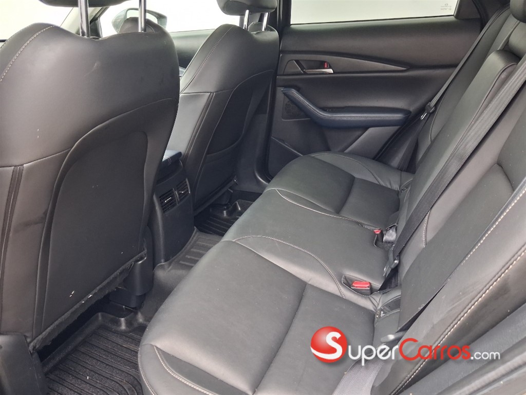 2020 Mazda CX-30 GS — foto 8 / 12