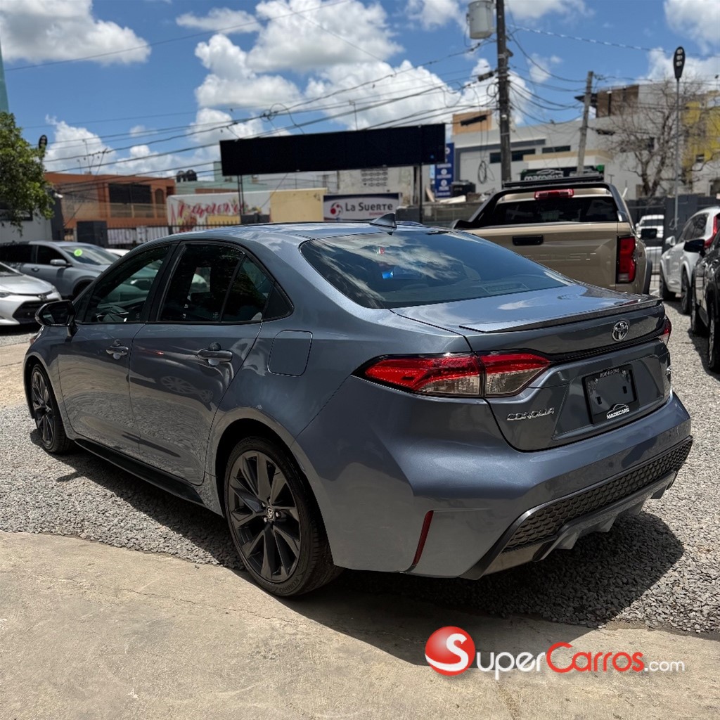 2021 Toyota Corolla SE — foto 6 / 11