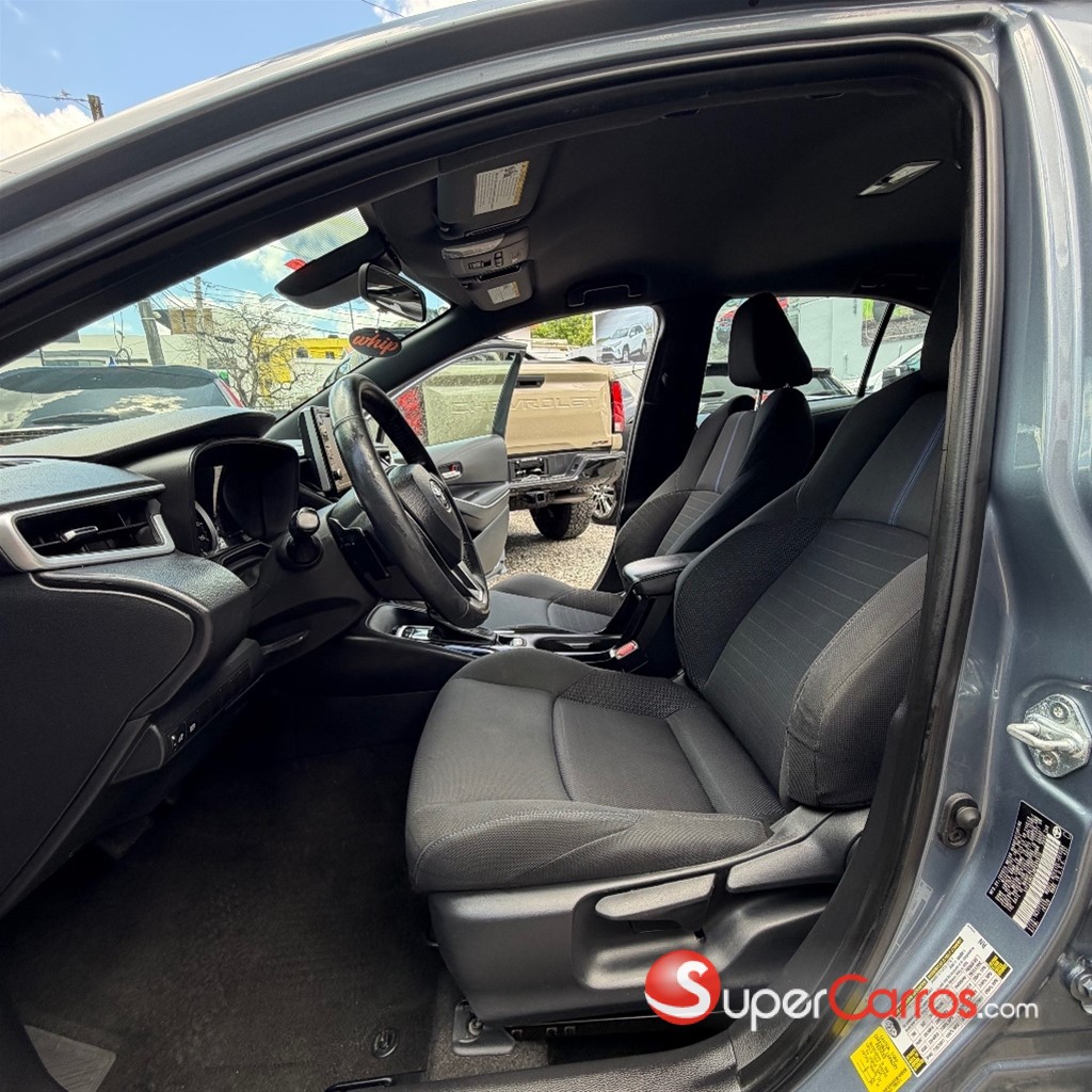 2021 Toyota Corolla SE — foto 9 / 11
