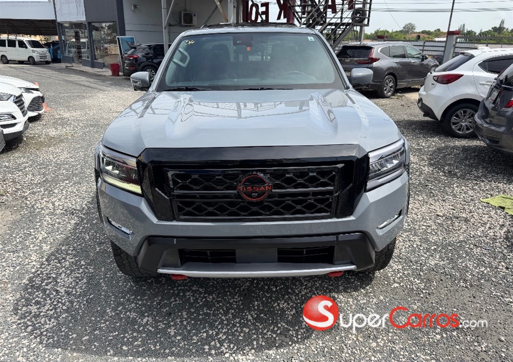2022 Nissan Frontier Pro-4X — foto 3 / 12