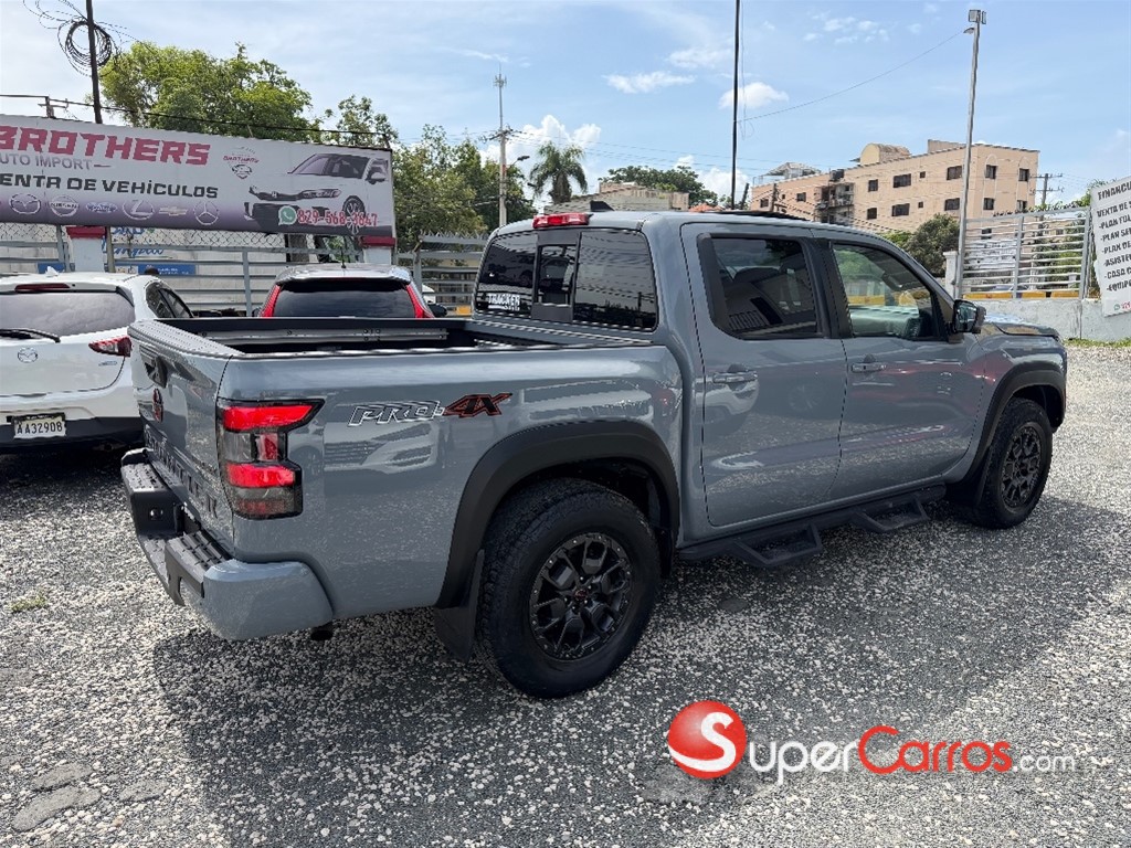 2022 Nissan Frontier Pro-4X — foto 5 / 12