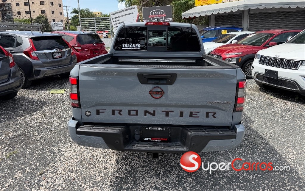 2022 Nissan Frontier Pro-4X — foto 6 / 12