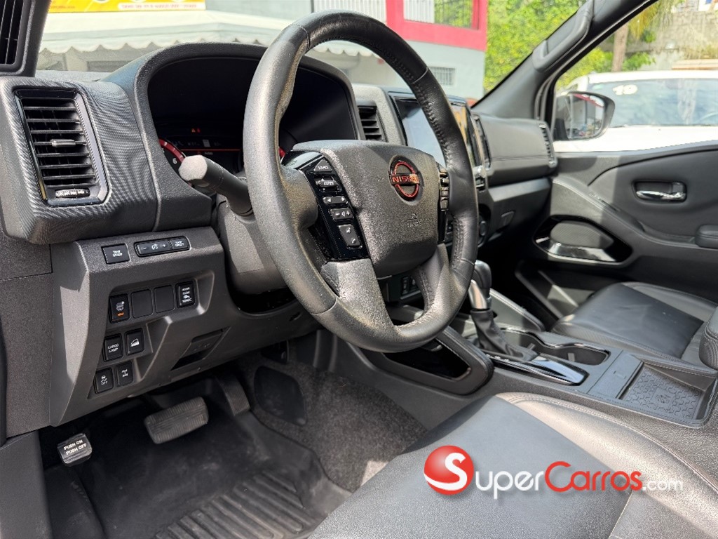 2022 Nissan Frontier Pro-4X — foto 12 / 12