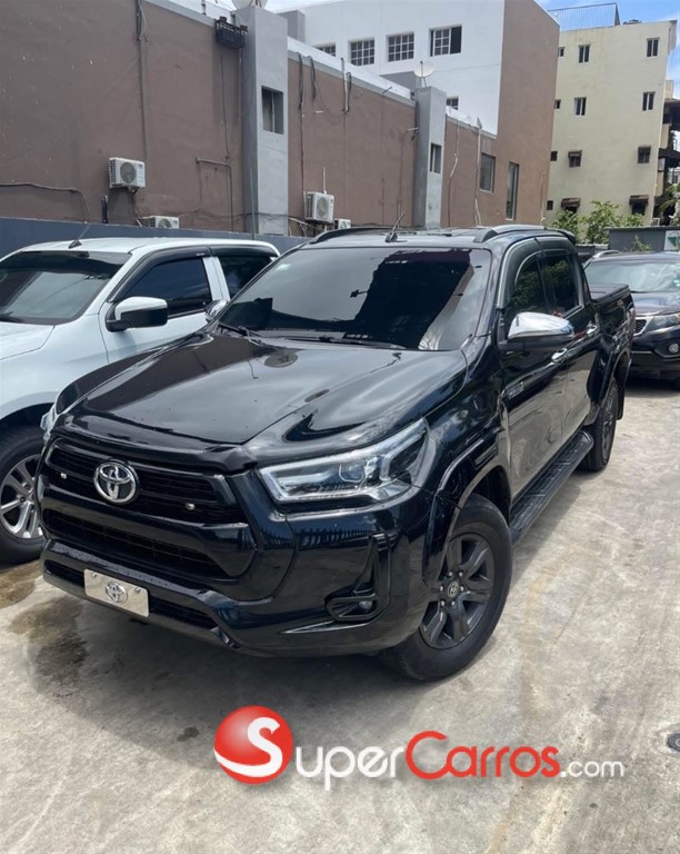 2022 Toyota Hilux SRV — foto 2 / 9
