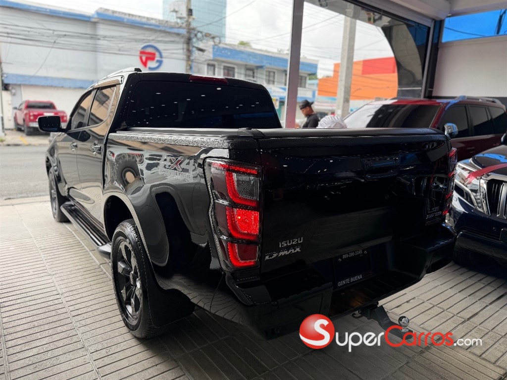 2026 Isuzu DMAX LSE — foto 9 / 10
