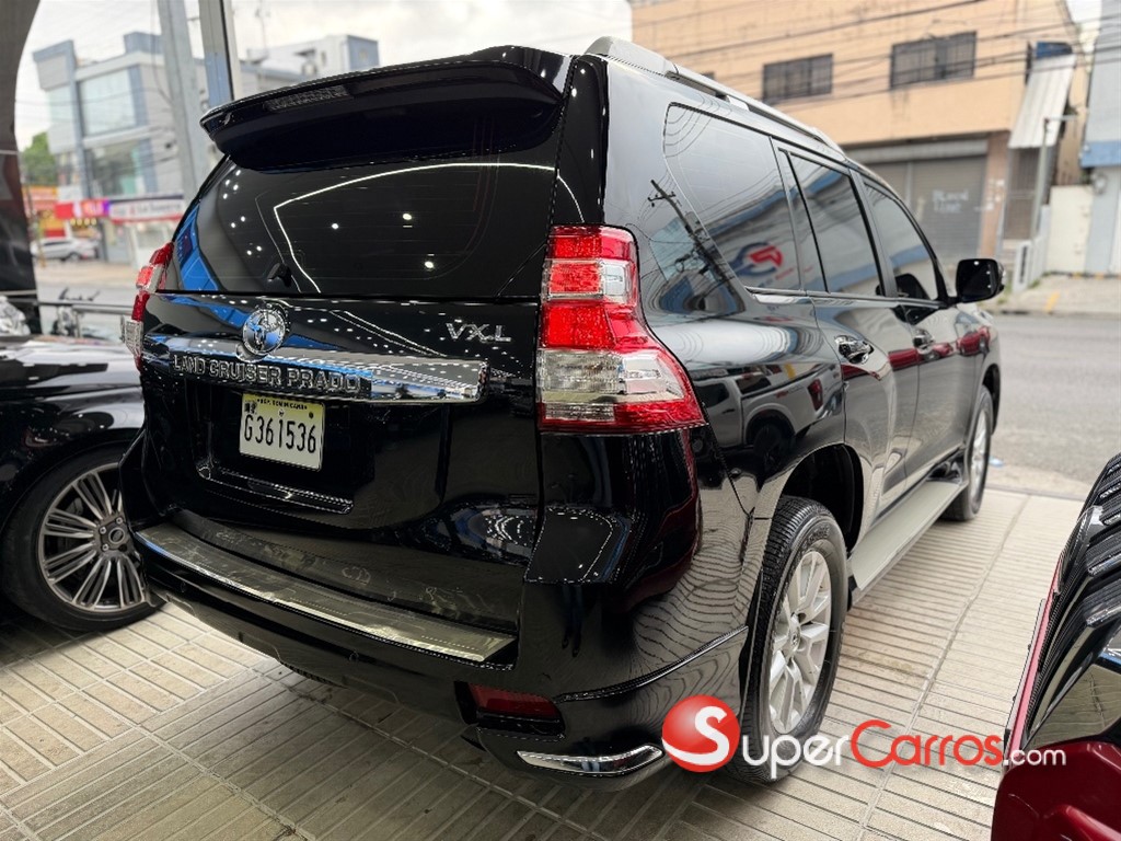 2016 Toyota Land Cruiser Prado VXL — foto 8 / 9