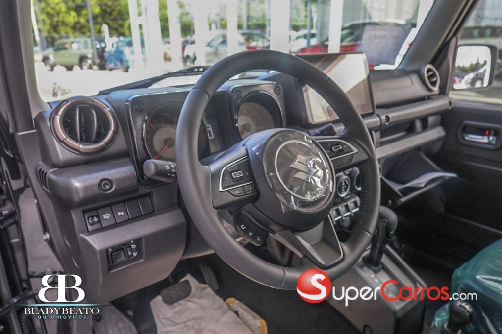 2027 Suzuki Jimny GLX — foto 6 / 12