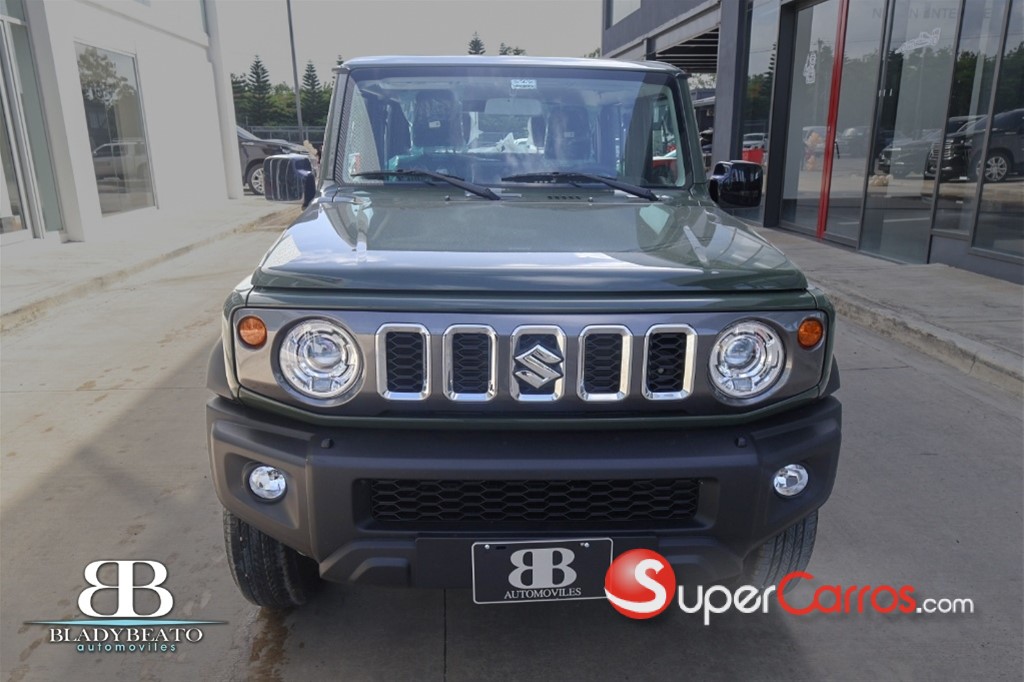 2027 Suzuki Jimny GLX — foto 3 / 12