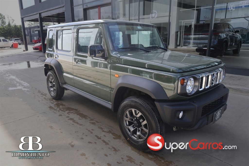 2027 Suzuki Jimny GLX — foto 8 / 12
