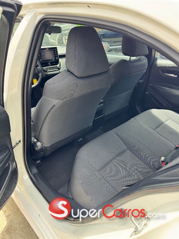 2021 Toyota Corolla LE — foto 6 / 10