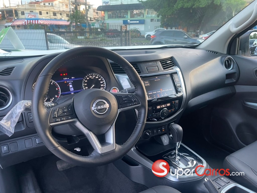 2026 Nissan Frontier LE — foto 8 / 12