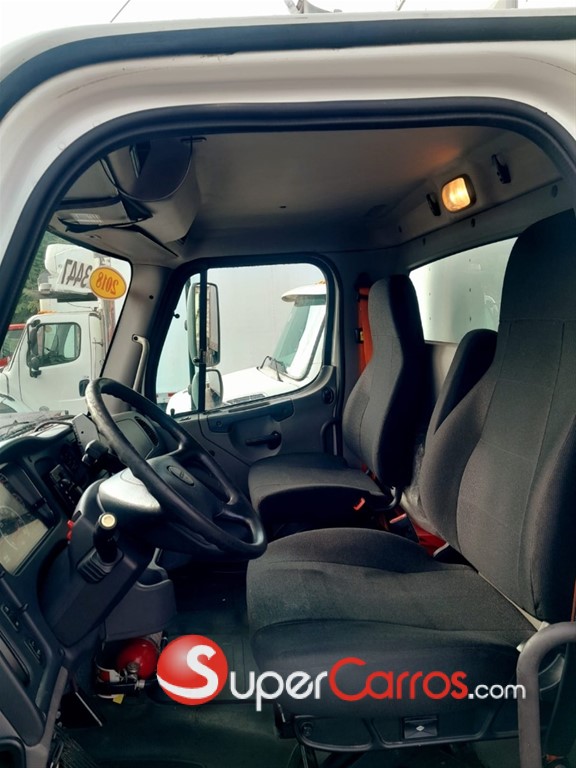 2018 Freightliner Cabezote — foto 9 / 9