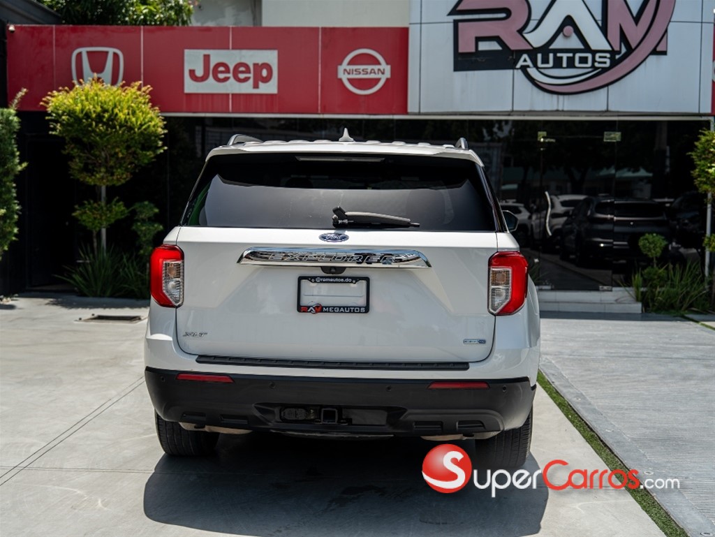 2020 Ford Explorer XLT — foto 11 / 11