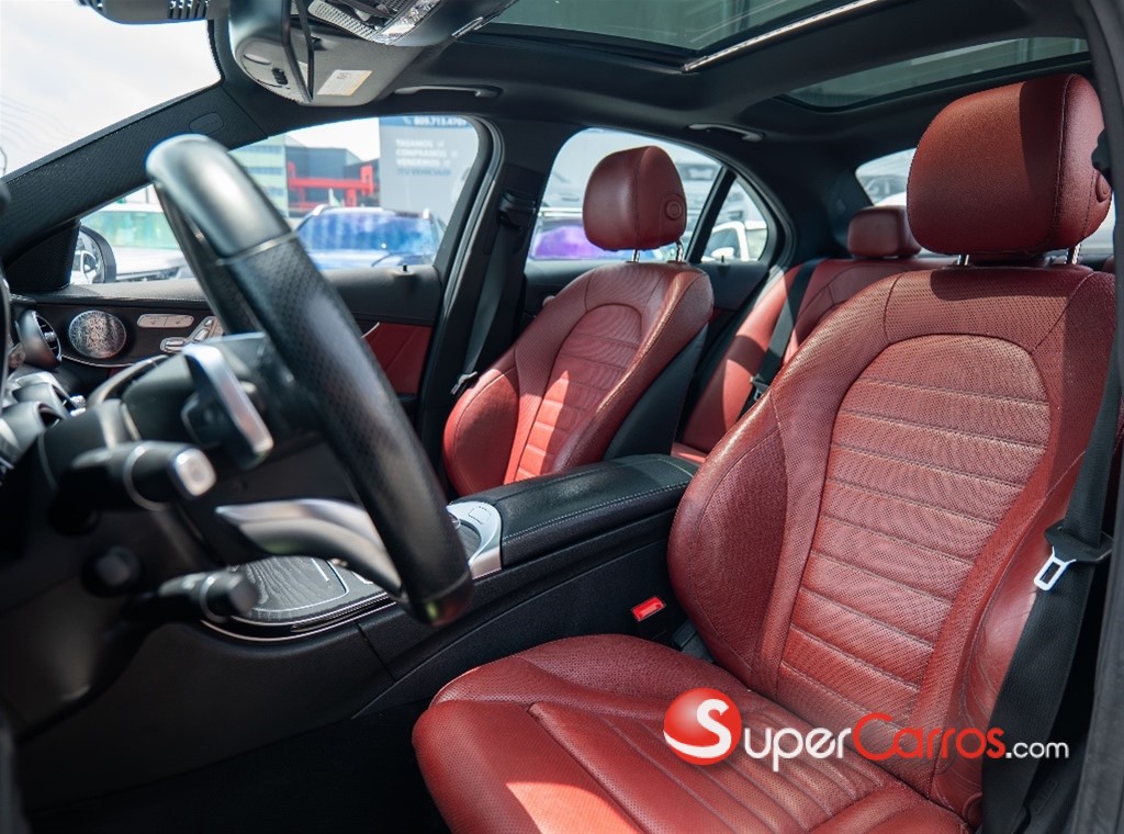 2016 Mercedes-Benz Clase C 300 AMG — foto 7 / 12