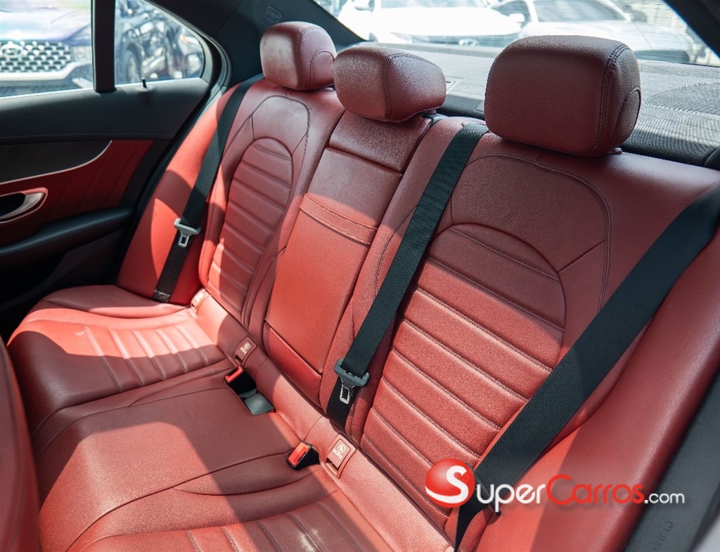 2016 Mercedes-Benz Clase C 300 AMG — foto 8 / 12
