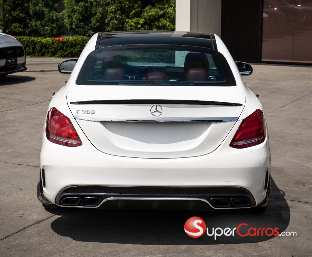2016 Mercedes-Benz Clase C 300 AMG — foto 11 / 12