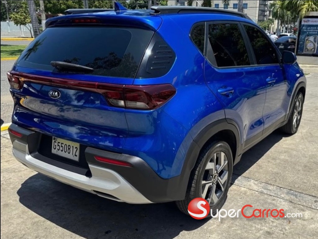 2022 Kia Sonet — foto 3 / 8