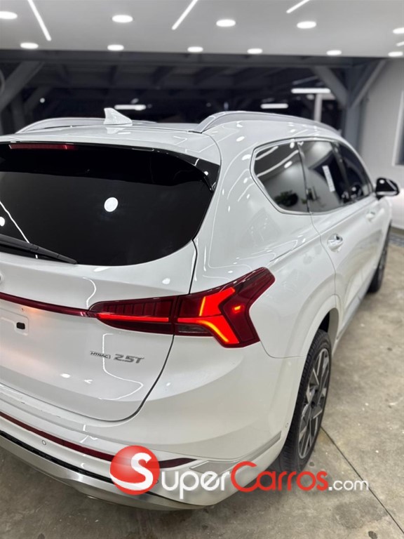 2023 Hyundai Santa Fe Calligraphy — foto 5 / 9